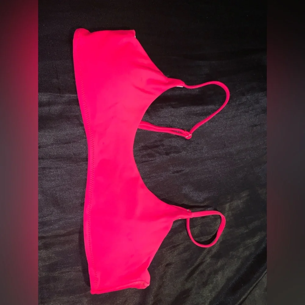 Swim top - Picture 1 of 2